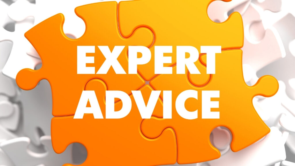 Yellow & orange modern marketing courses youtube thumbnail